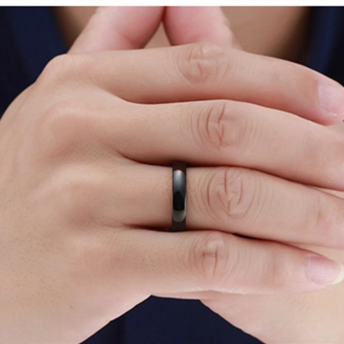 Stylish Men's And Women Round Jewelry Ring- Steel Finger Ring