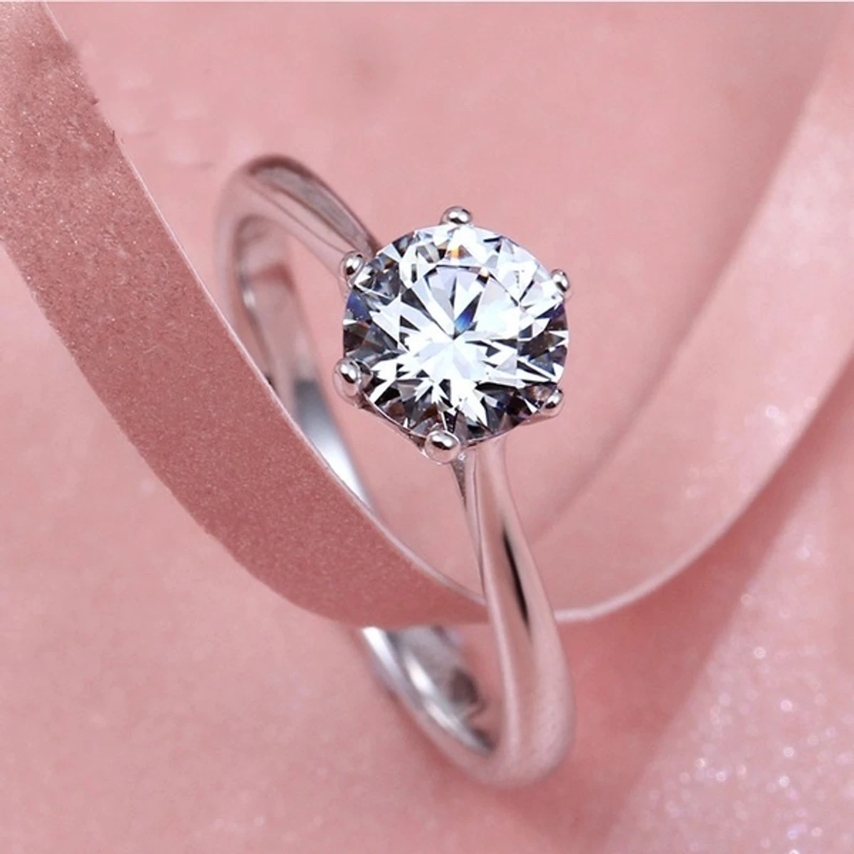 Crystal One Stone Fashion Rings For Women