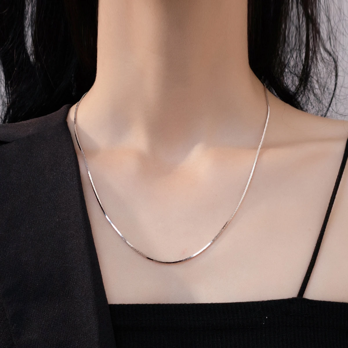 Trendy Fashion Snake Chain Necklaces for Women