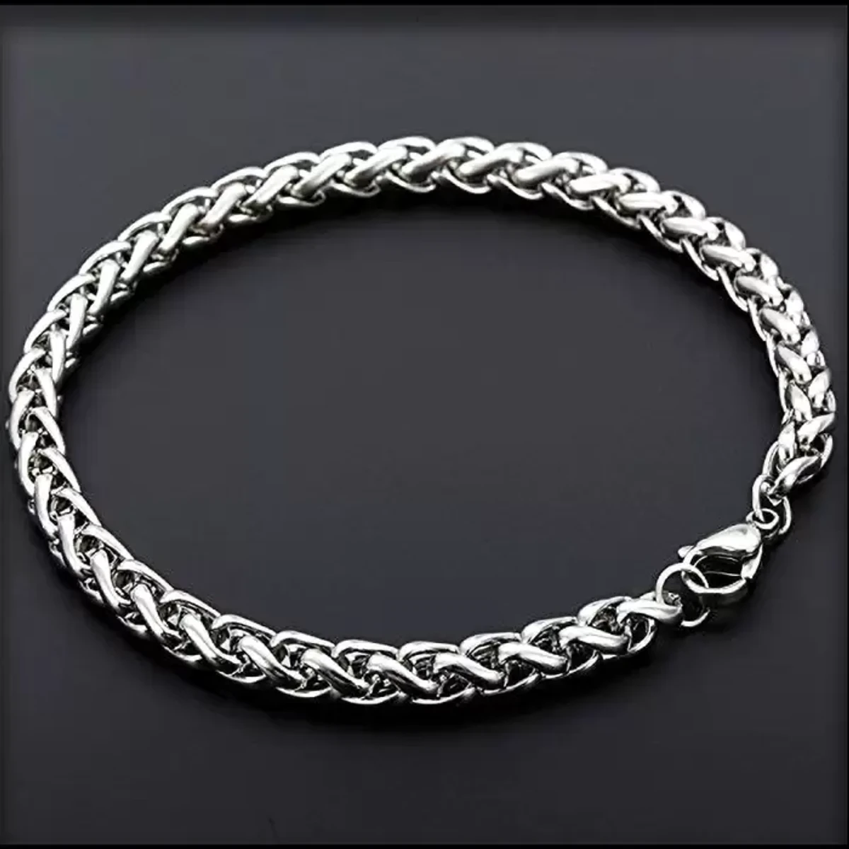 Fashionable Rofe Chain Bracelet For Men- Silver