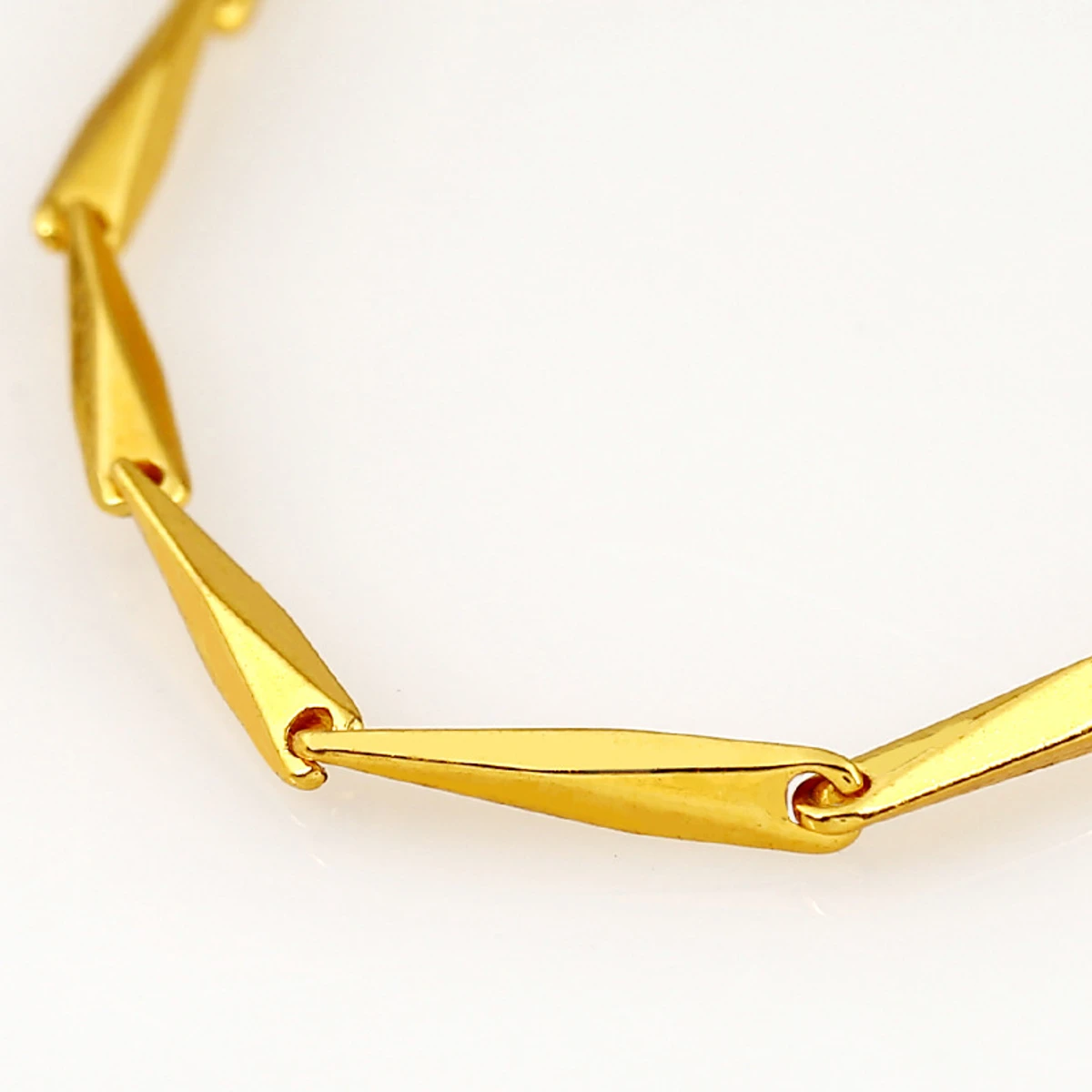 Fashionable New Golden Rich Chain For Women