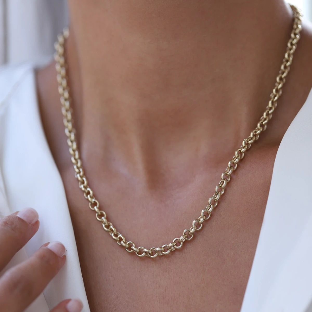 Luxury & Minimalist Flat Women Chain Necklace