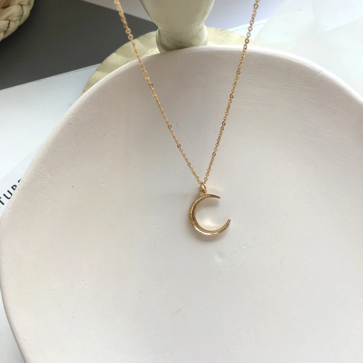 Stylish New Moon Necklace For Girl/Women