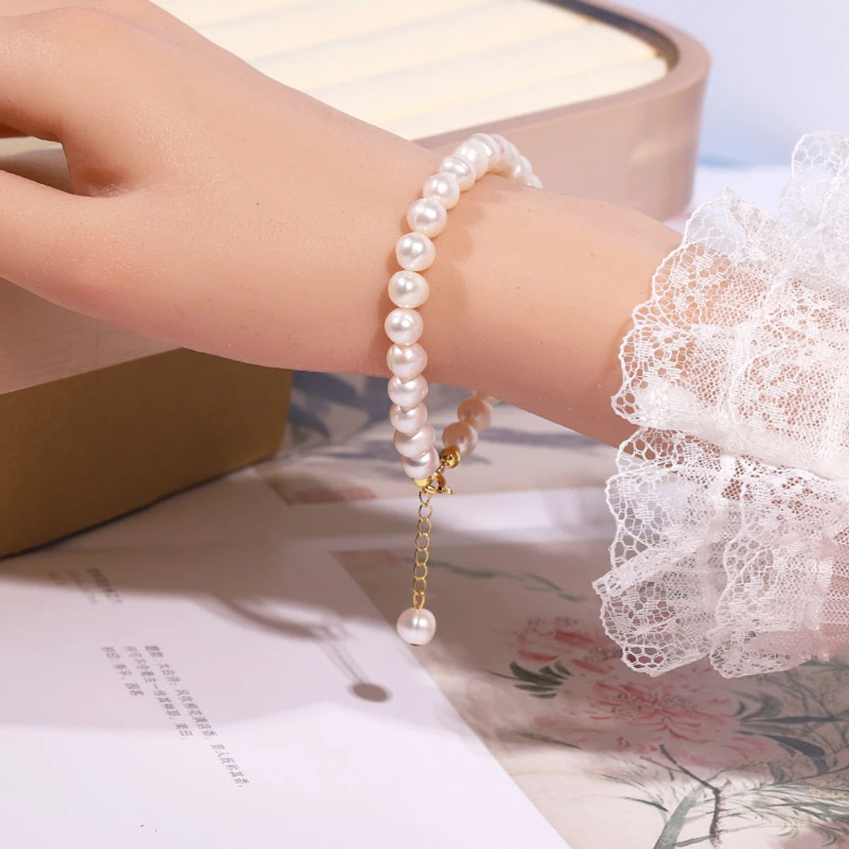 Natural Pearl Bracelet Women's Light Luxury