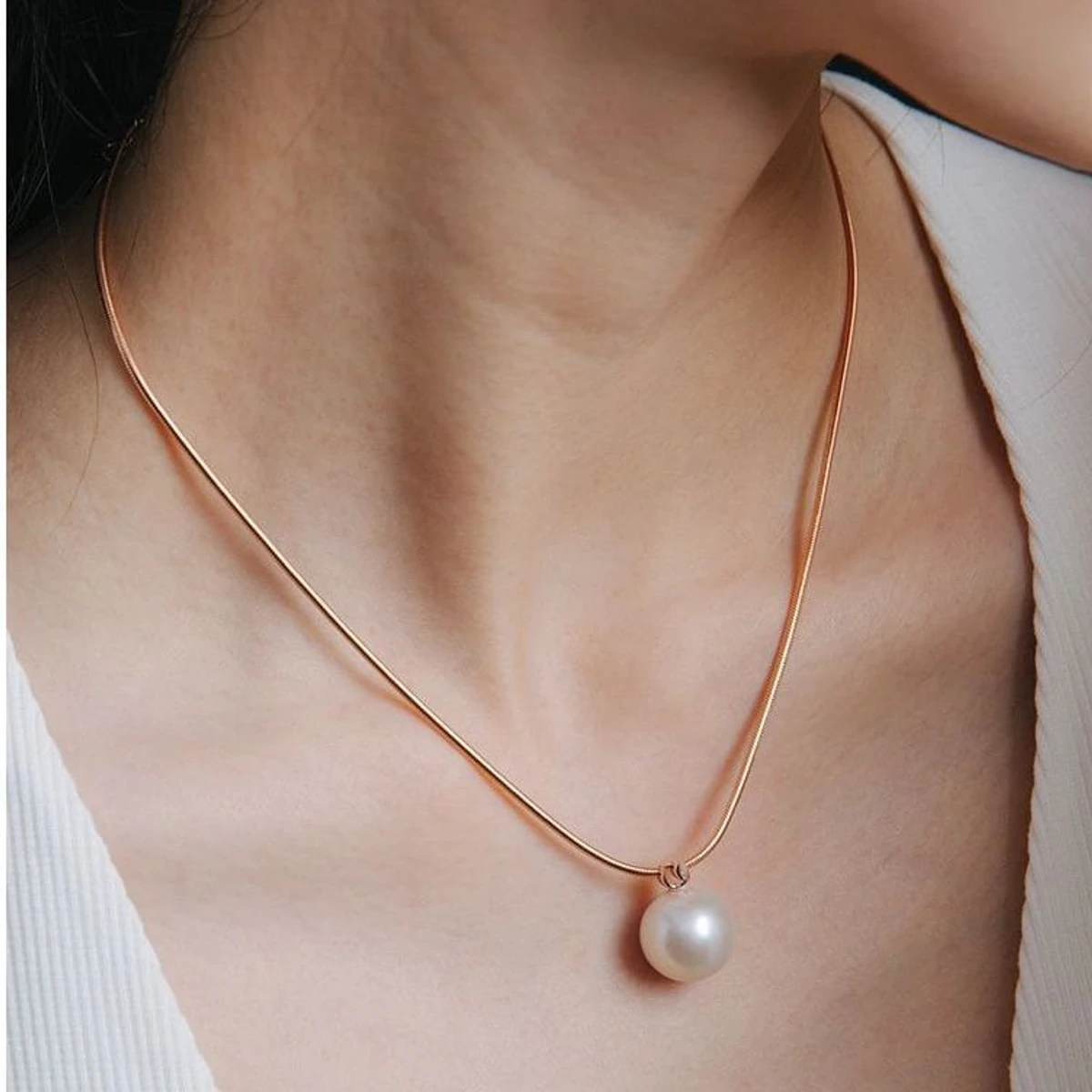 cstylish Pearl Necklaces for Women Pendant