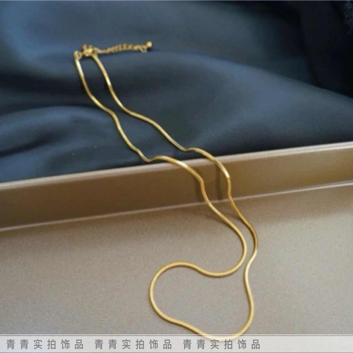 Simple Snake Necklace Plain Color Necklace