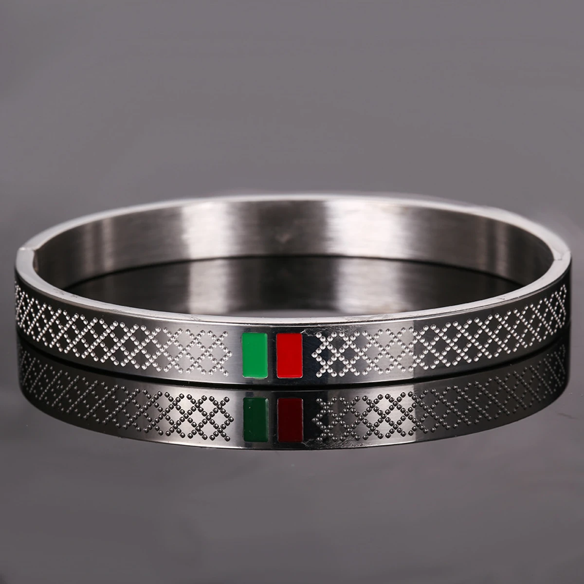 Stylish Round Gucchi Bracelet For Men