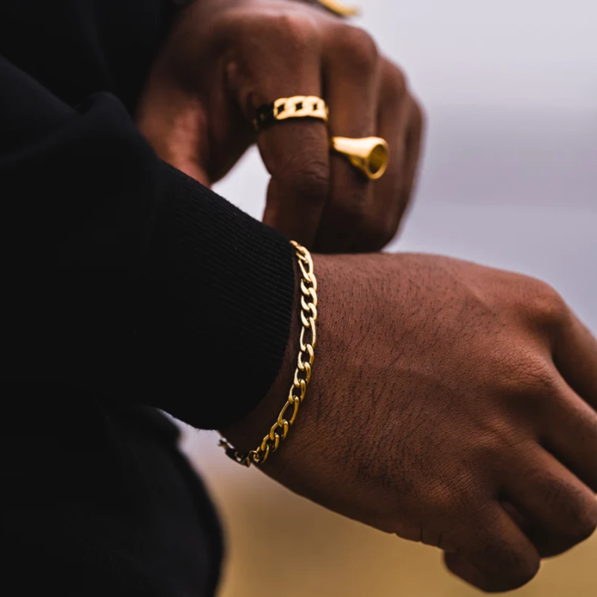 Fashion Man Jewelry Chain Bracelets- Golden Men's Bracelet