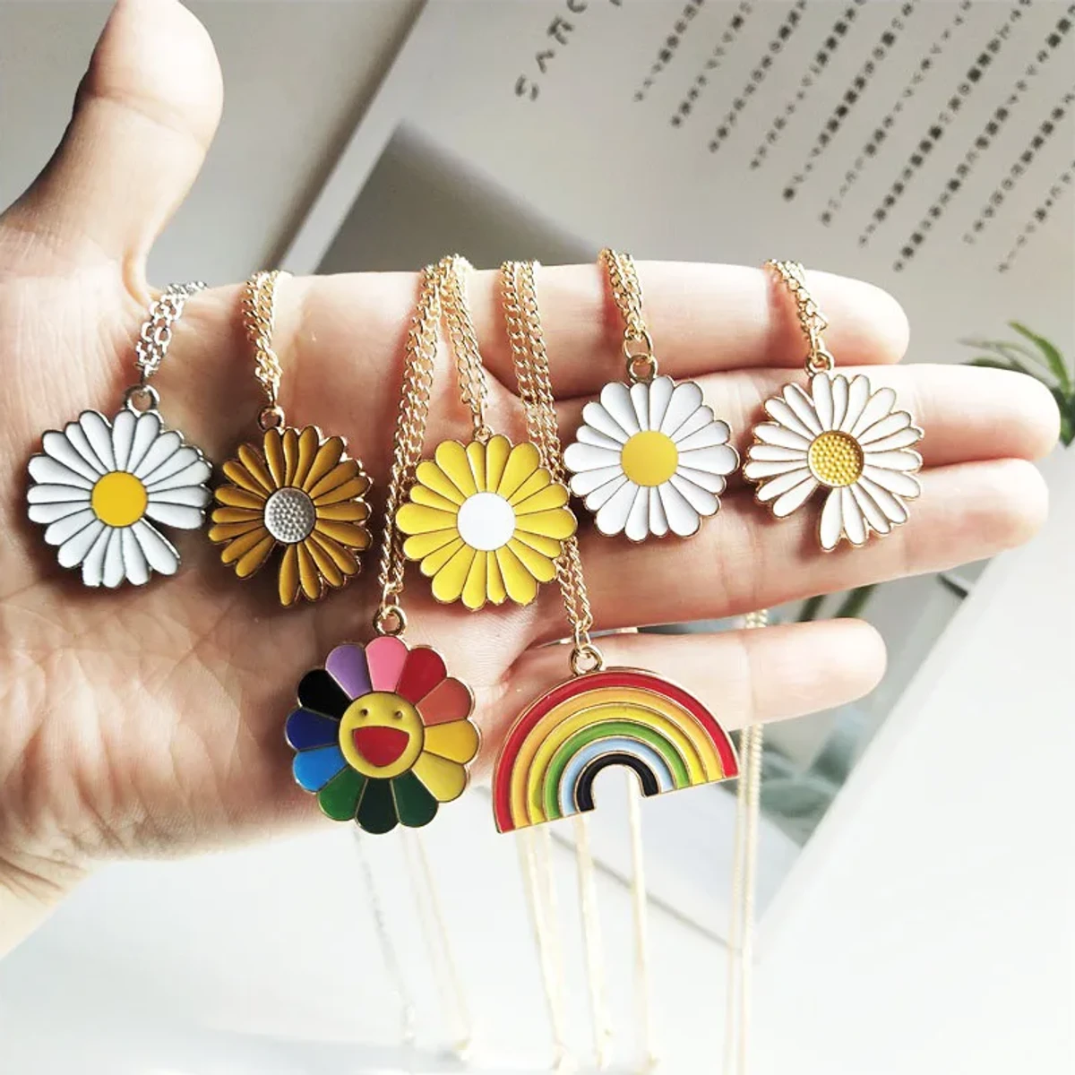 Cute Trendy Necklace SunFlower Necklaces for Boy Simple Stylis