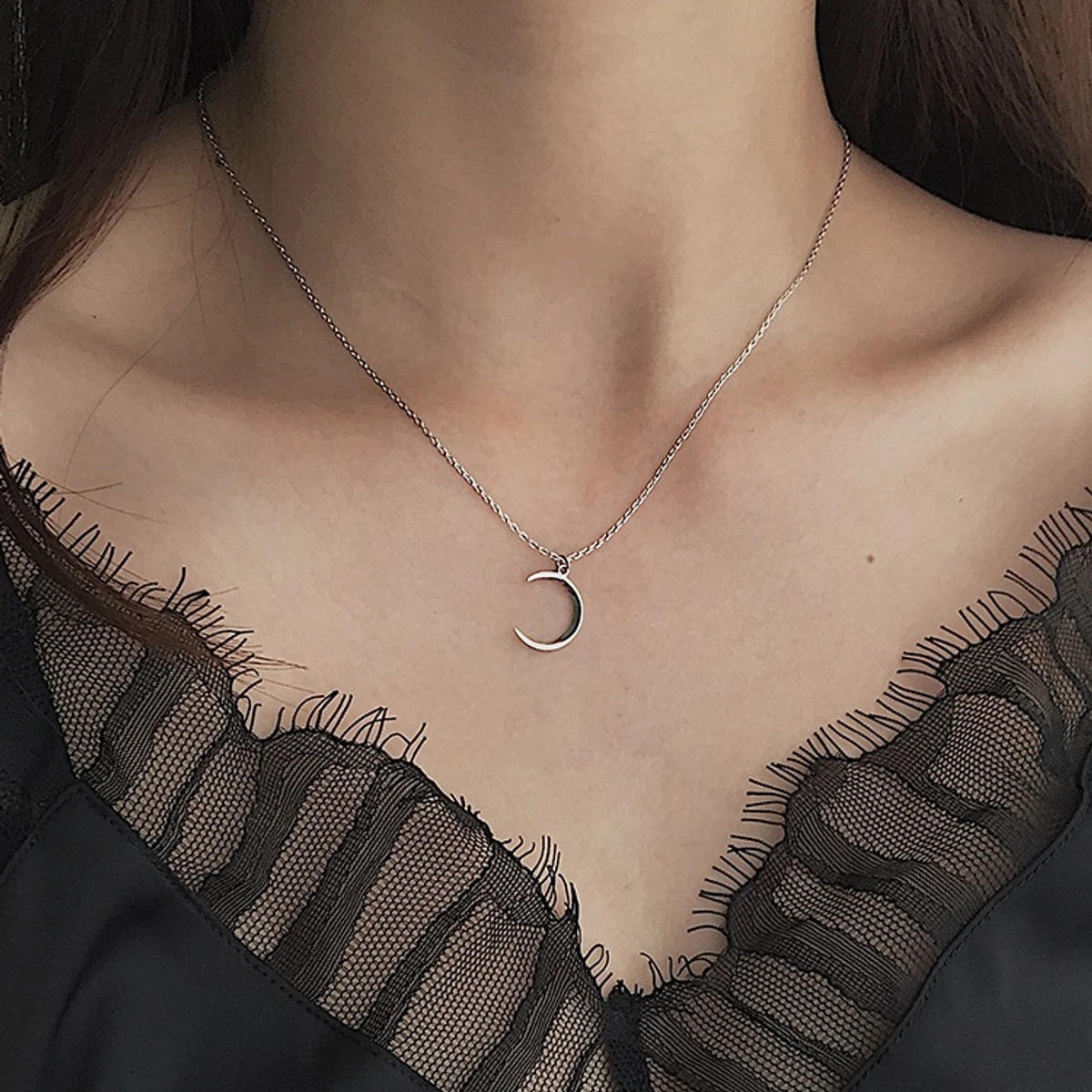 Korean Stylish New Moon Necklace For Stylish Girl/Women