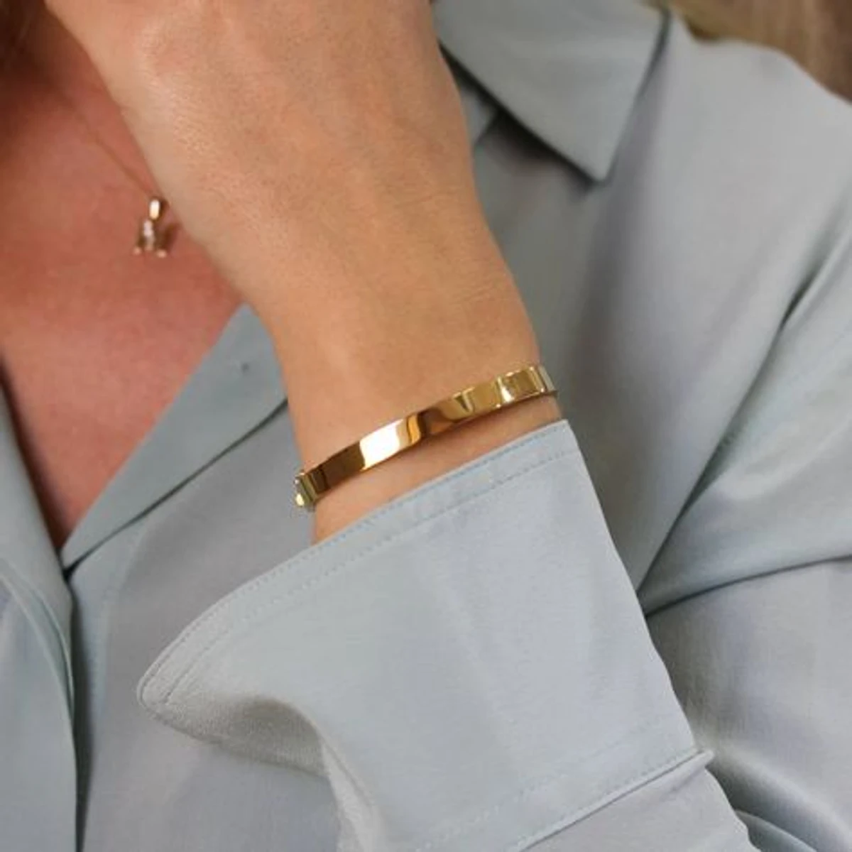 Golden Titanium Stainless Steel Round Bracelets For Men